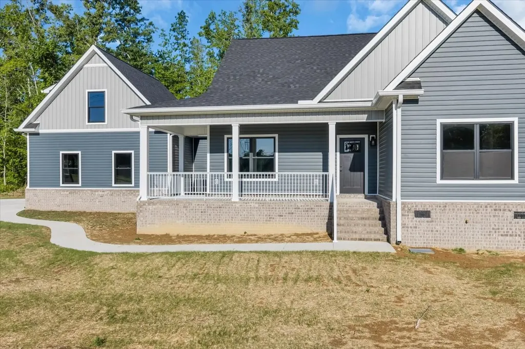 101 Brinkley Road Wartrace TN 37183
