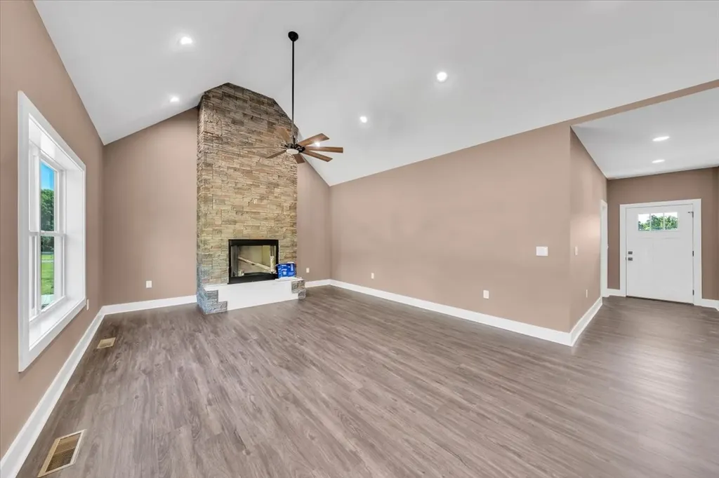 71 Brinkley Road Wartrace TN 37183
