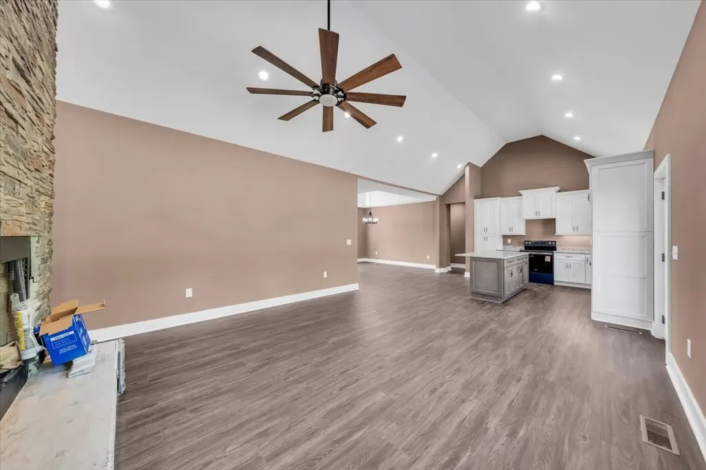 71 Brinkley Road Wartrace TN 37183