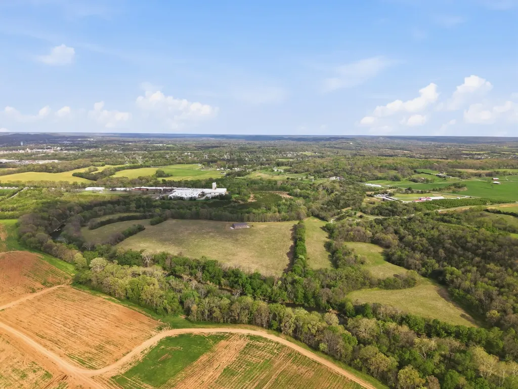 1128 Highway 64, W Shelbyville TN 37160