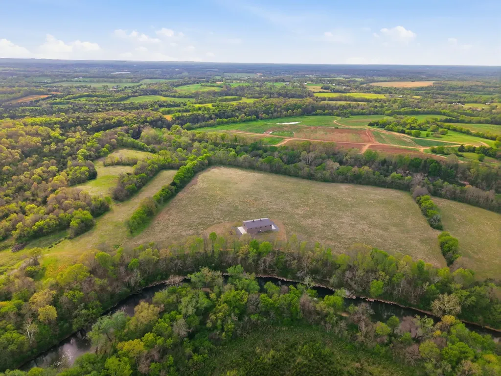 1128 Highway 64, W Shelbyville TN 37160