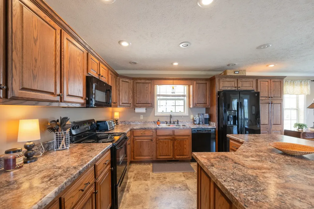 280 Iron Horse Trail Parsons TN 38363