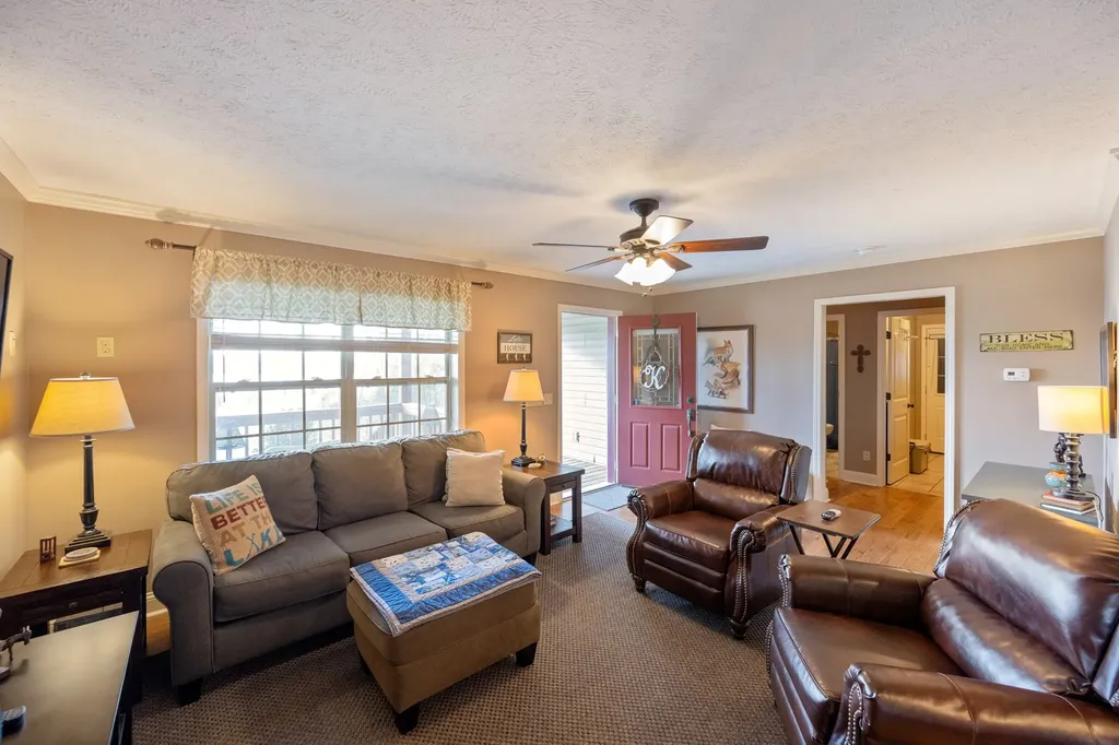 280 Iron Horse Trail Parsons TN 38363
