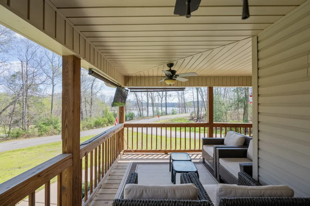 280 Iron Horse Trail Parsons TN 38363