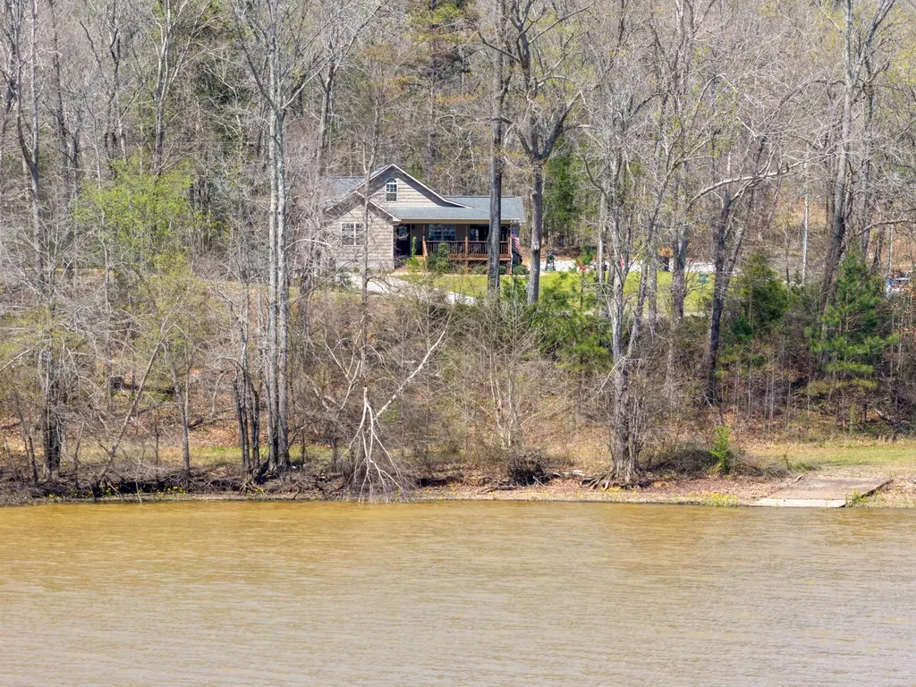 280 Iron Horse Trail Parsons TN 38363