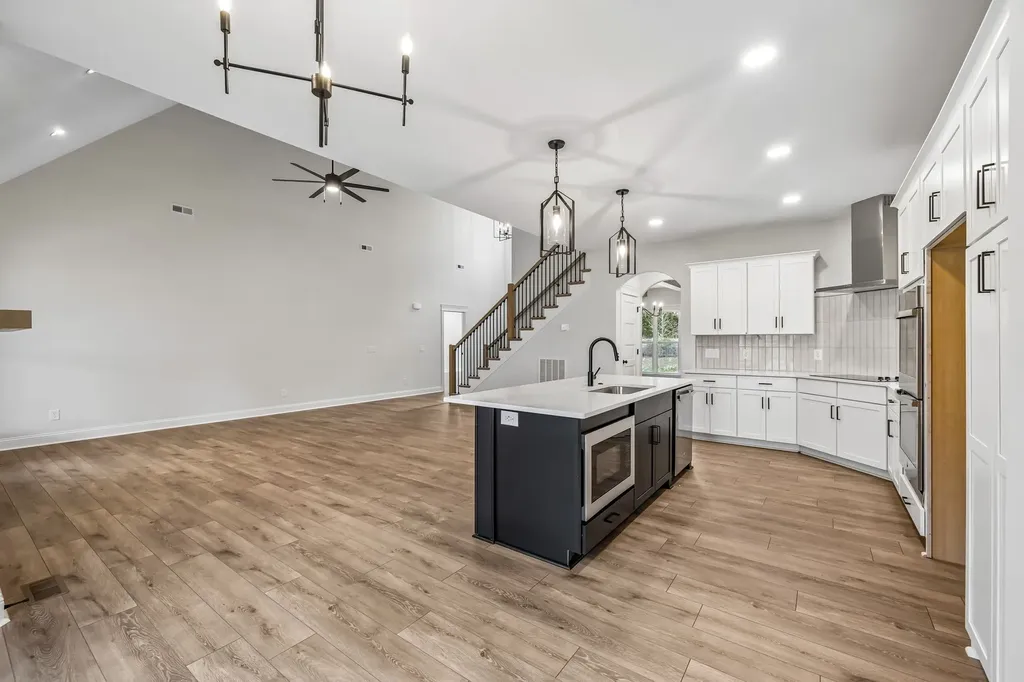 4025 Sadie Grace Way Clarksville TN 37042