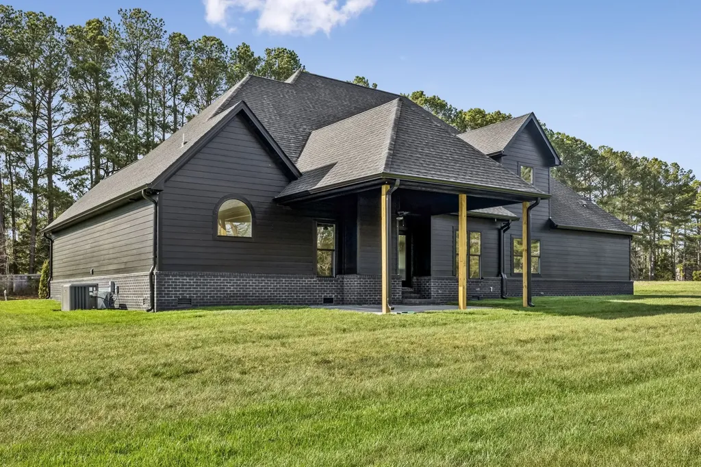 4025 Sadie Grace Way Clarksville TN 37042