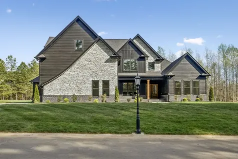 4025 Sadie Grace Way Clarksville TN 37042