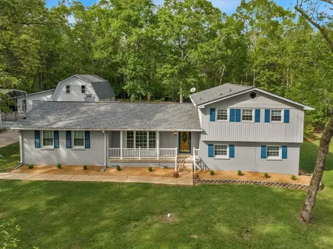 141 Bluegrass Parkway Lebanon TN 37090