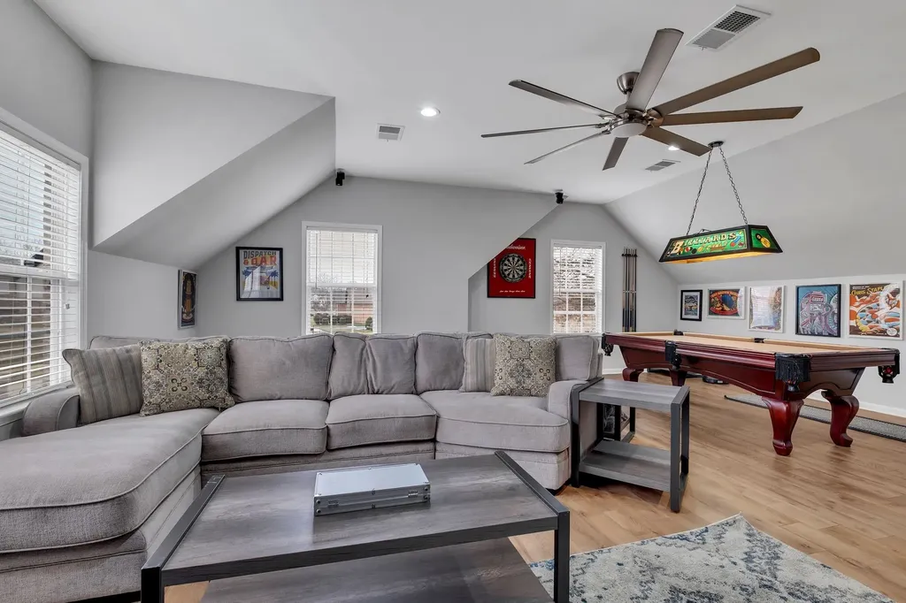 112 General Smith Place Hendersonville TN 37075