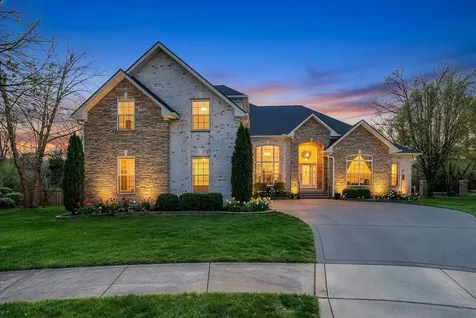 112 General Smith Place Hendersonville TN 37075