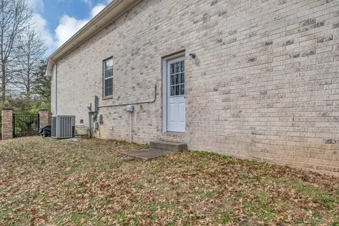 112 General Smith Place Hendersonville TN 37075