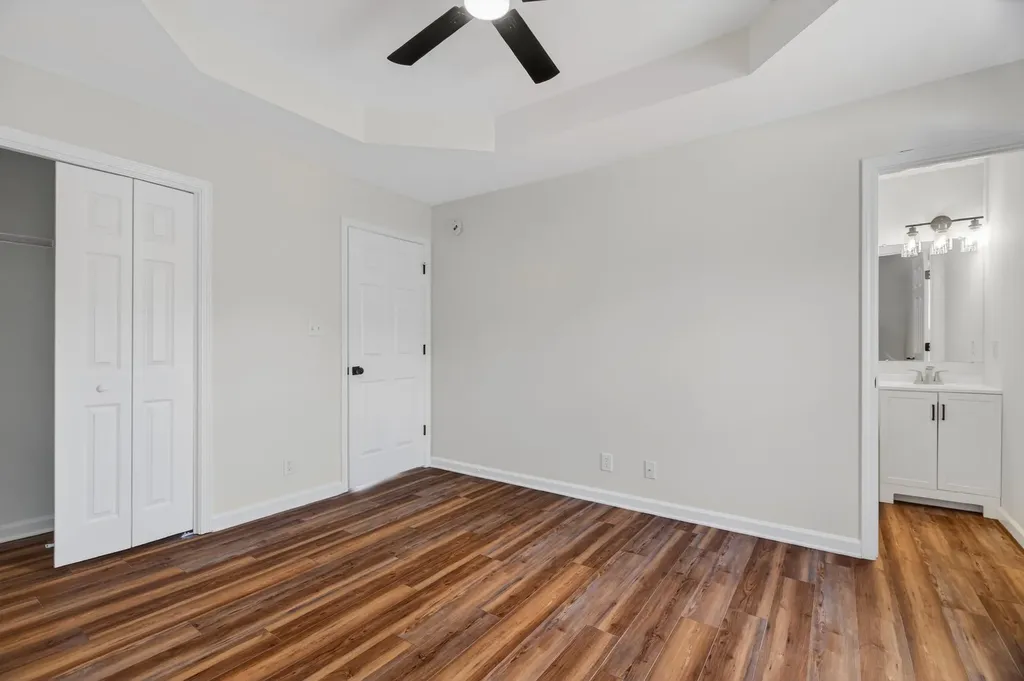 1966 Berkshire Drive Clarksville TN 37042