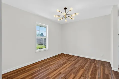 1966 Berkshire Drive Clarksville TN 37042
