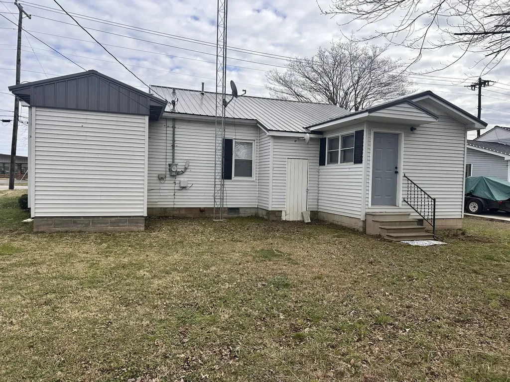 813 N Military Avenue Lawrenceburg TN 38464