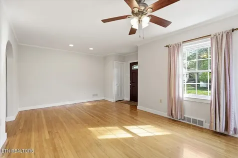 2445 Kennington Road Knoxville TN 37917