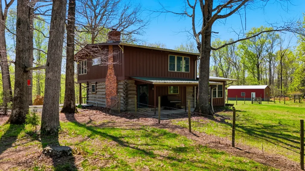 7915 Ridgewood Road Goodlettsville TN 37072