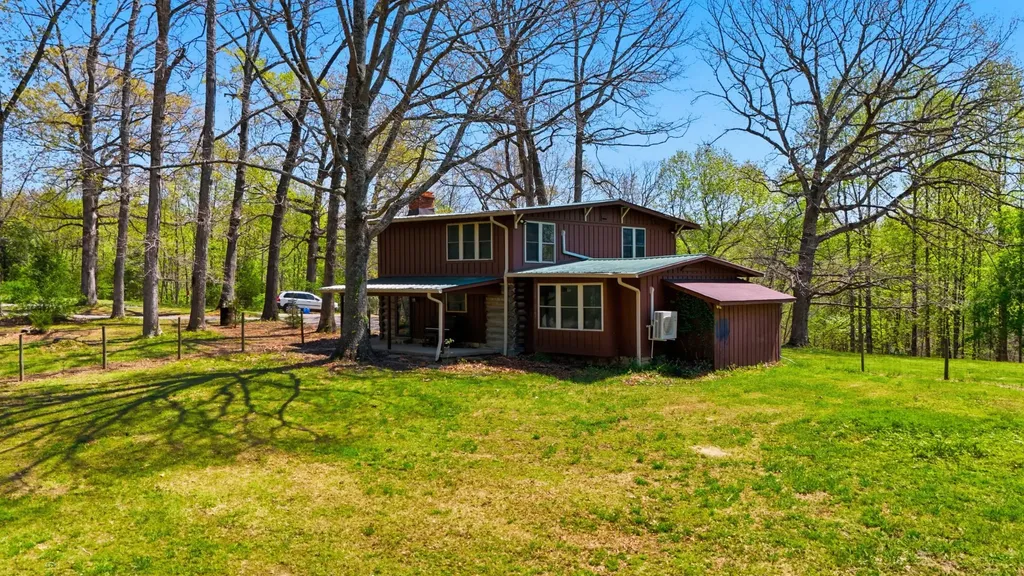 7915 Ridgewood Road Goodlettsville TN 37072