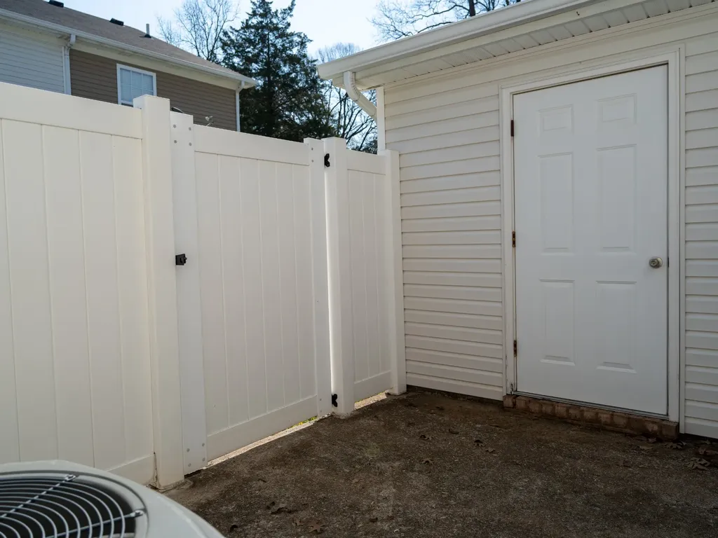1306 Tweedle Court Murfreesboro TN 37130