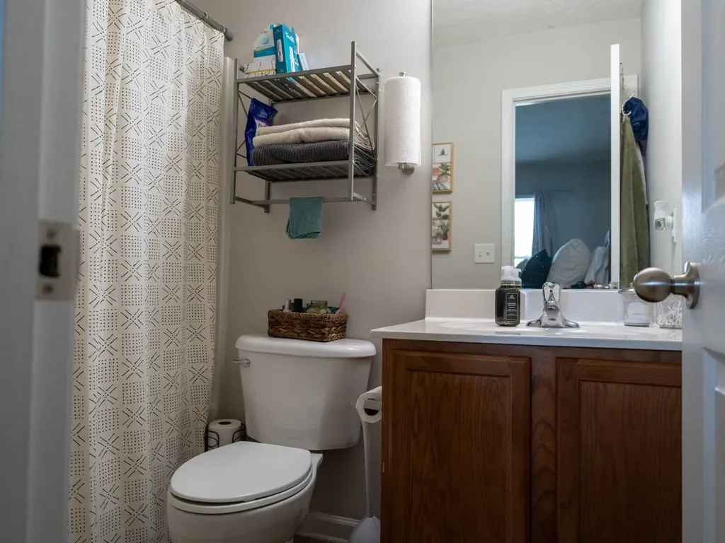 1306 Tweedle Court Murfreesboro TN 37130