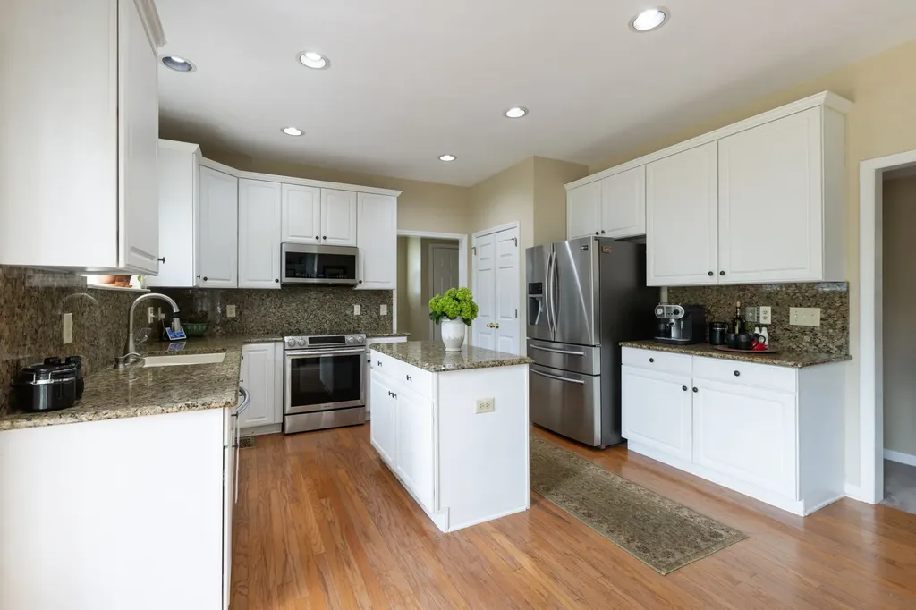 6953 Harpeth Glen Trace Nashville TN 37221