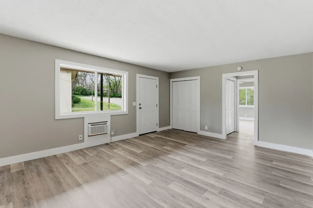 550 Harding Place Nashville TN 37211