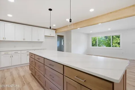 1717 Polkwright Lane Knoxville TN 37919