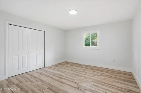1717 Polkwright Lane Knoxville TN 37919