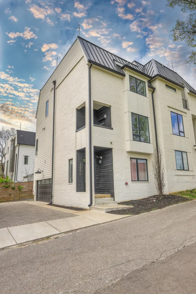 1206 Ireland Street Nashville TN 37208