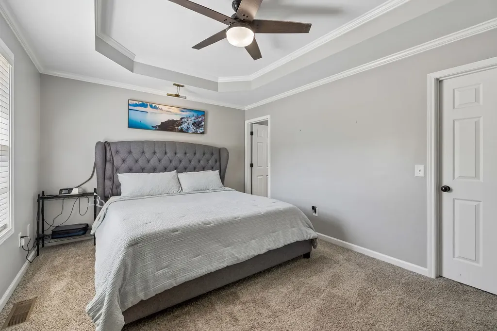 3084 Bowker Road Charlotte TN 37036