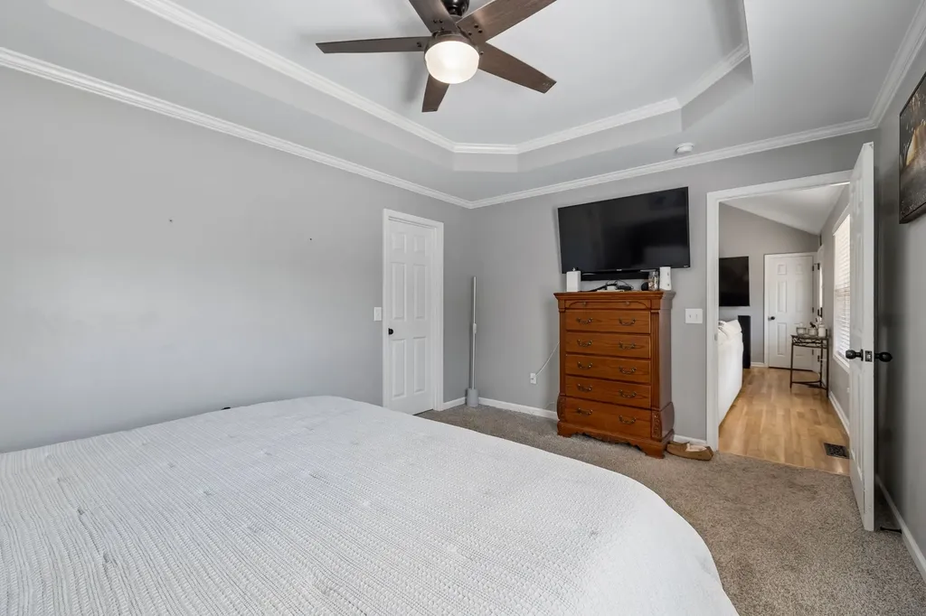 3084 Bowker Road Charlotte TN 37036