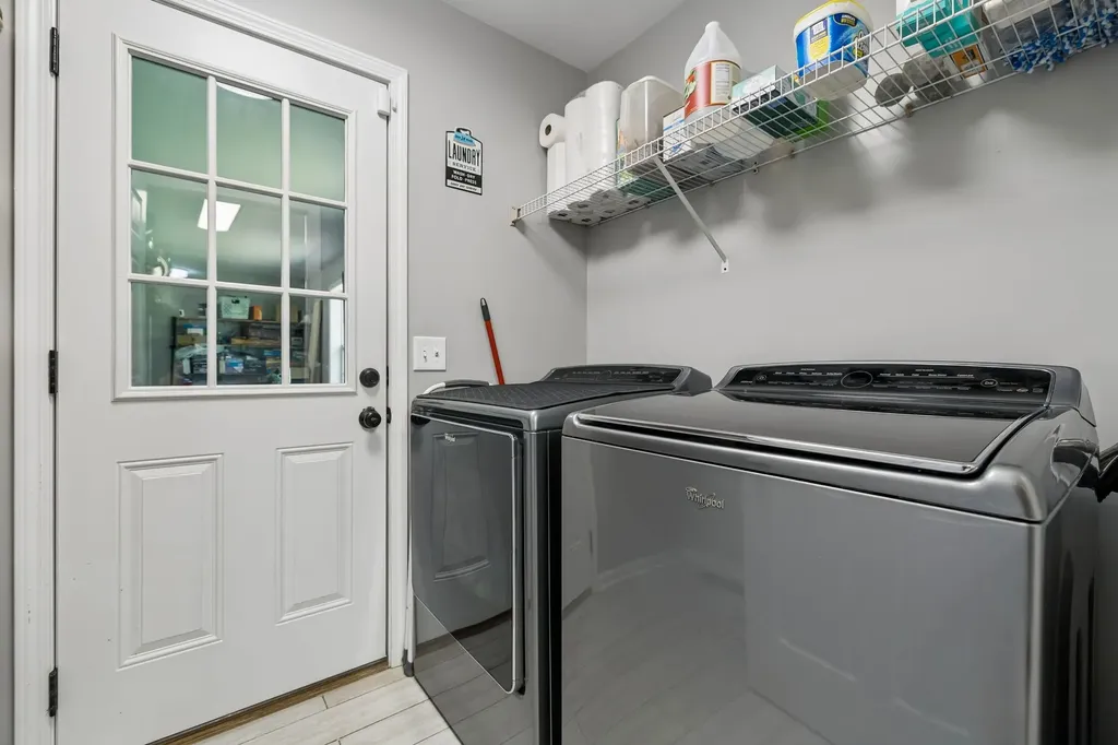 3084 Bowker Road Charlotte TN 37036