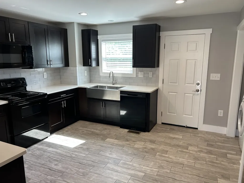 2611 Lakevilla Drive Nashville TN 37217