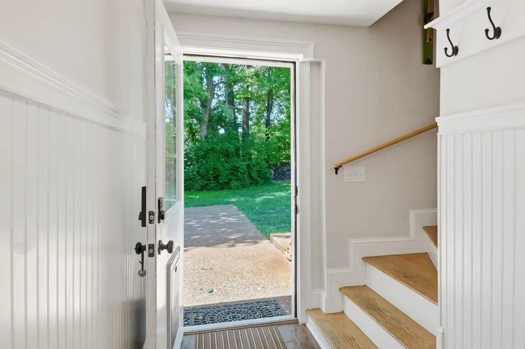 216 Pebble Glen Drive Franklin TN 37064
