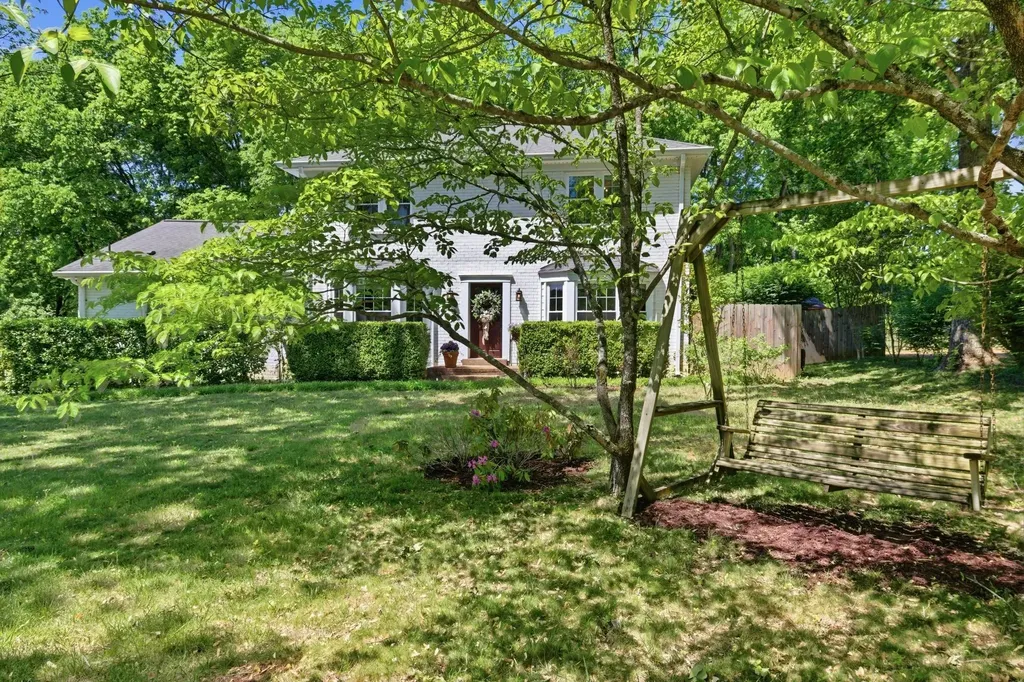 216 Pebble Glen Drive Franklin TN 37064