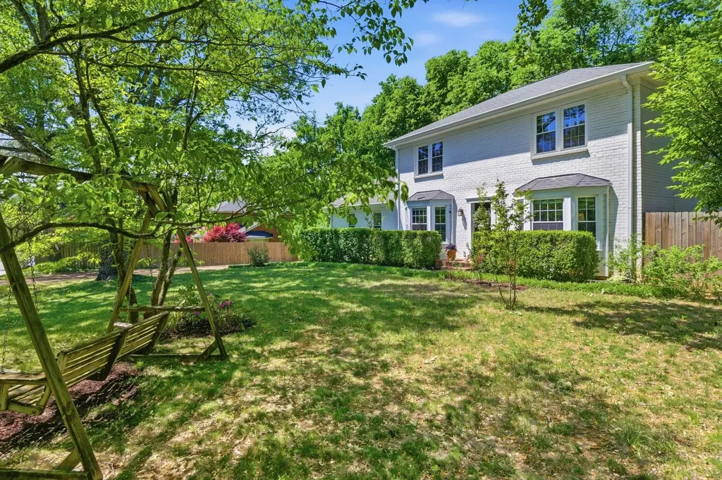 216 Pebble Glen Drive Franklin TN 37064