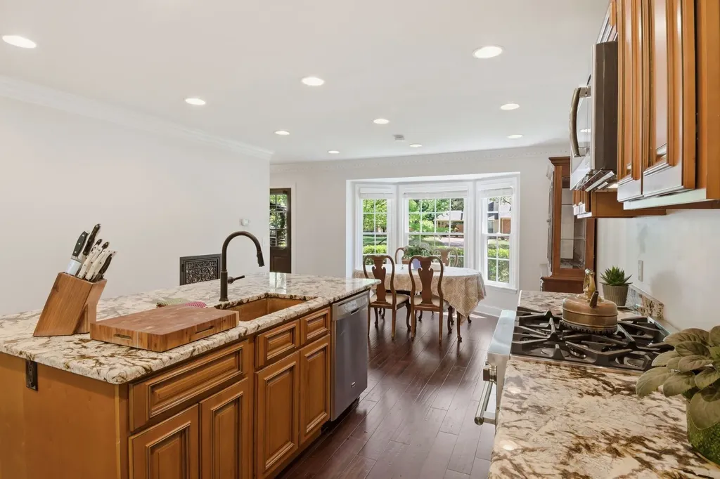 216 Pebble Glen Drive Franklin TN 37064