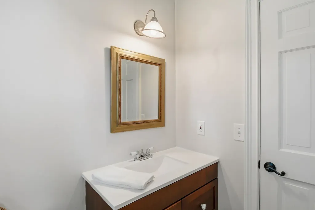 216 Pebble Glen Drive Franklin TN 37064