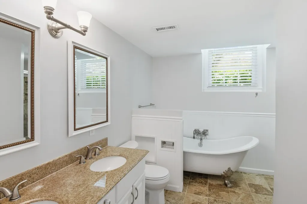 216 Pebble Glen Drive Franklin TN 37064