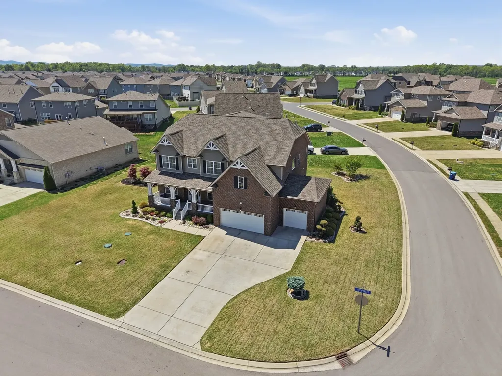 421 Davenport Drive Murfreesboro TN 37128