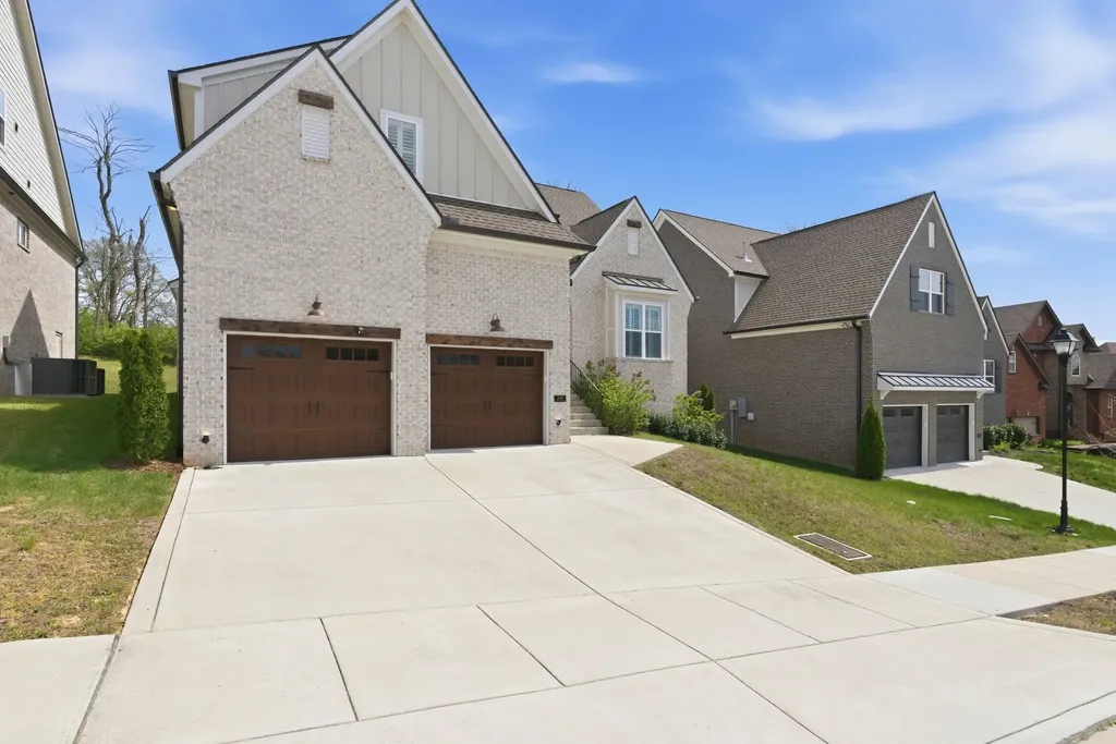 240 Valley Bend Drive Nashville TN 37214