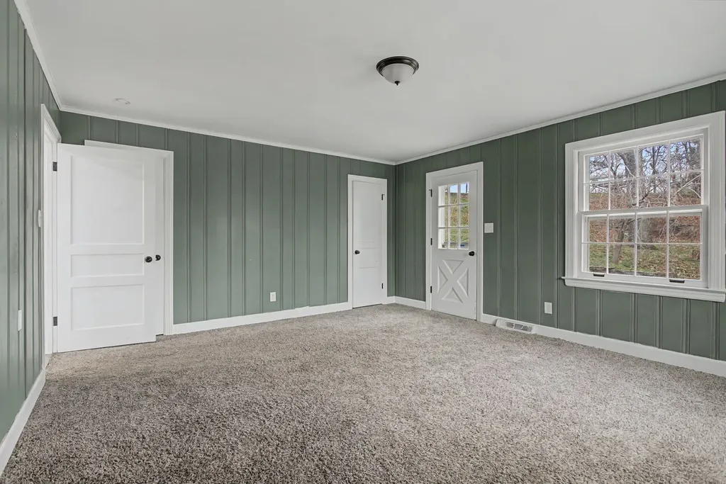107 Cherry Street Centerville TN 37033