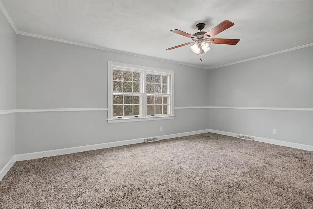 107 Cherry Street Centerville TN 37033