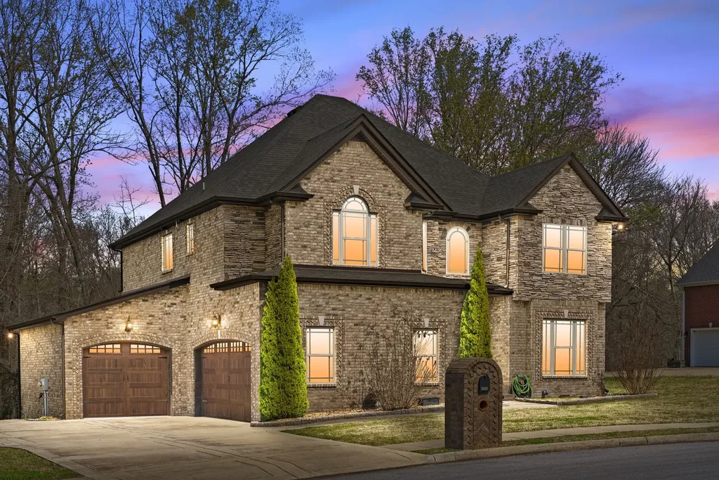 2531 Everwood Court Clarksville TN 37043