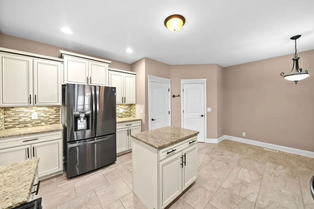 2531 Everwood Court Clarksville TN 37043