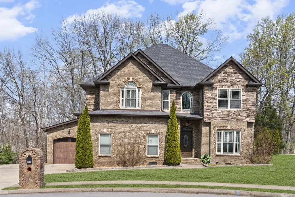 2531 Everwood Court Clarksville TN 37043