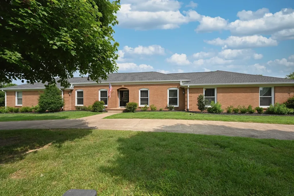 200 Rising Sun Terrace Old Hickory TN 37138