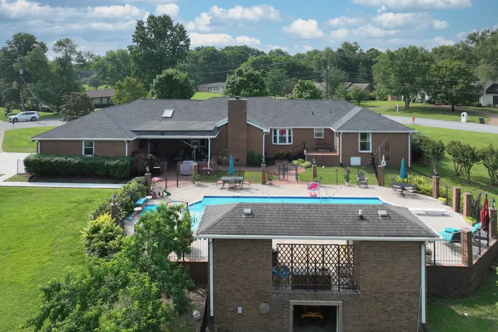 200 Rising Sun Terrace Old Hickory TN 37138