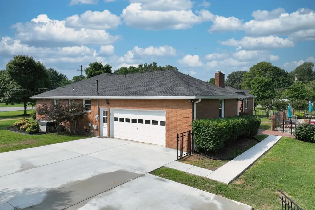 200 Rising Sun Terrace Old Hickory TN 37138