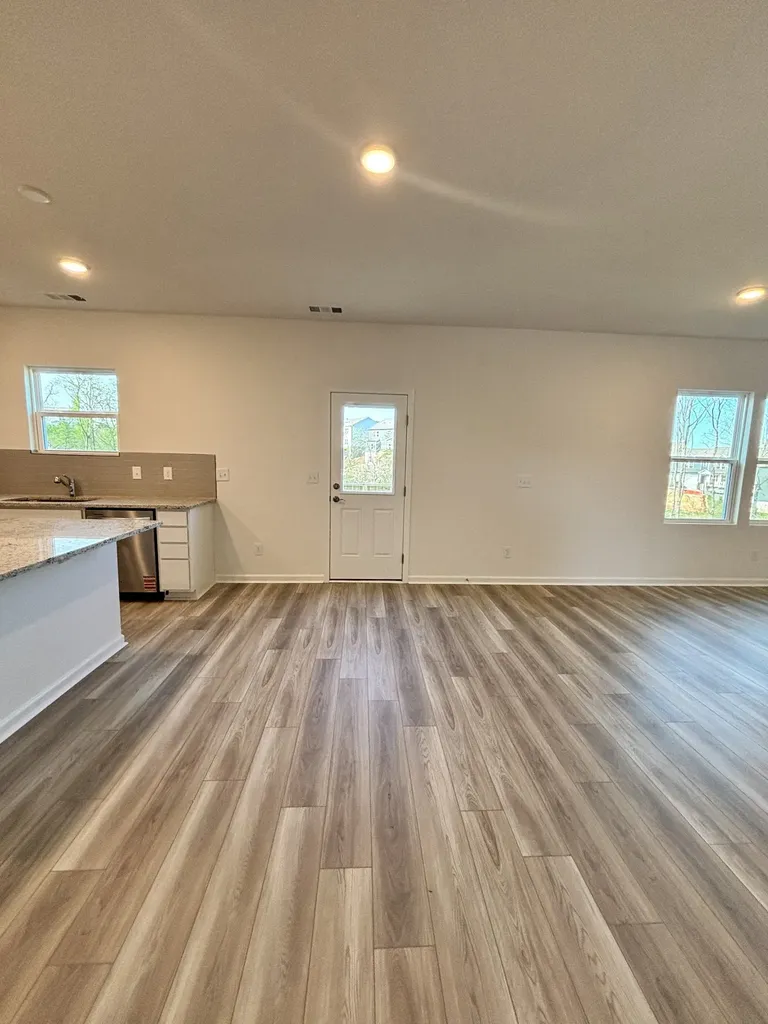 480 Jet Stream Drive La Vergne TN 37086